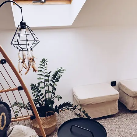 Goralski Apartment *